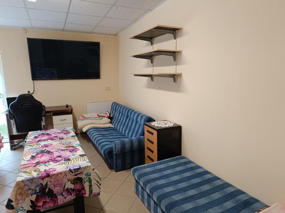 Hostel Welinek Gratis Parking Stęszew Kültér fotó